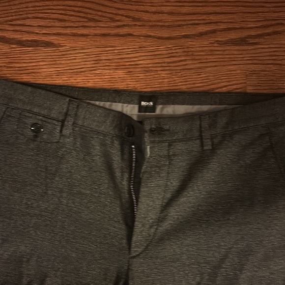 MENS BOSS PANTS SIZE 32 WAIST X 30 LENGTH - Picture 3 of 3